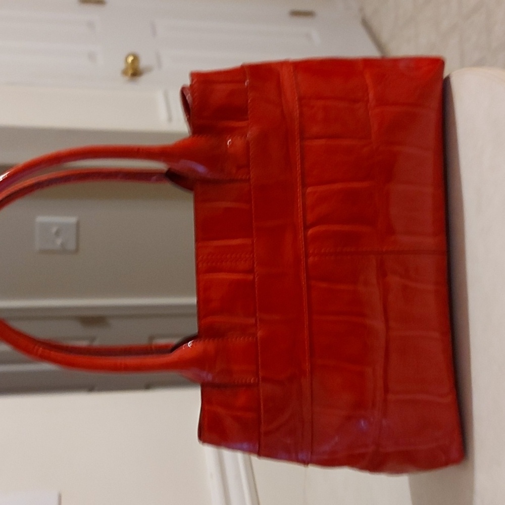 Kate Spade Red Crocodile Embossed Patent Leather Knightsbridge Elena Bag - Picture 4 of 9